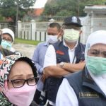 Gubernur Jawa Timur Khofifah Indar Parawansa Meninjau Banjir Di Perak Jombang