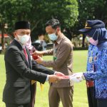 Penyerahan Petikan SK Perubahan Status CPNS menjadi PNS Dan Pengambilan Sumpah Jabatan, Sekaligus Rolling 4 Pejabat Struktural Eselon II dan Eselon III Pemkab Lambar