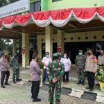 Panglima TNI Dan Kapolri Tinjau Vaksinasi Massal Pelaut Hingga Pekerja Pelabuhan Tanjung Priok