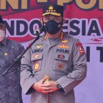 Tinjau Vaksinasi Di Kaltim, Kapolri Minta Warga Mau Dirawat Di Tempat Isolasi Terpusat