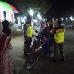 Sinergitas TNI-Polri Patroli Malam Beri Himbauan Prokes Dan PPKM