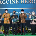 Peringatan Hari Jadi Kabupaten Sidoarjo Ke-163, Kapolresta Sidoarjo Raih Vaccine Heroes