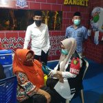 Polres Sumenep Gencarkan Vaksinasi  Malam Hari Setelah Sholat Tarawih