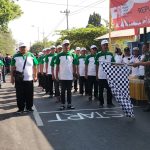 HUT Kemerdekaan RI Ke-78, Koramil Pacet Bareng Polsek Amankan Gerak Jalan Perjuangan