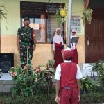 Momen Hari Kesaktian Pancasila, Babinsa Koramil 0815/16 Pacet Ingatkan Sejarah Bangsa