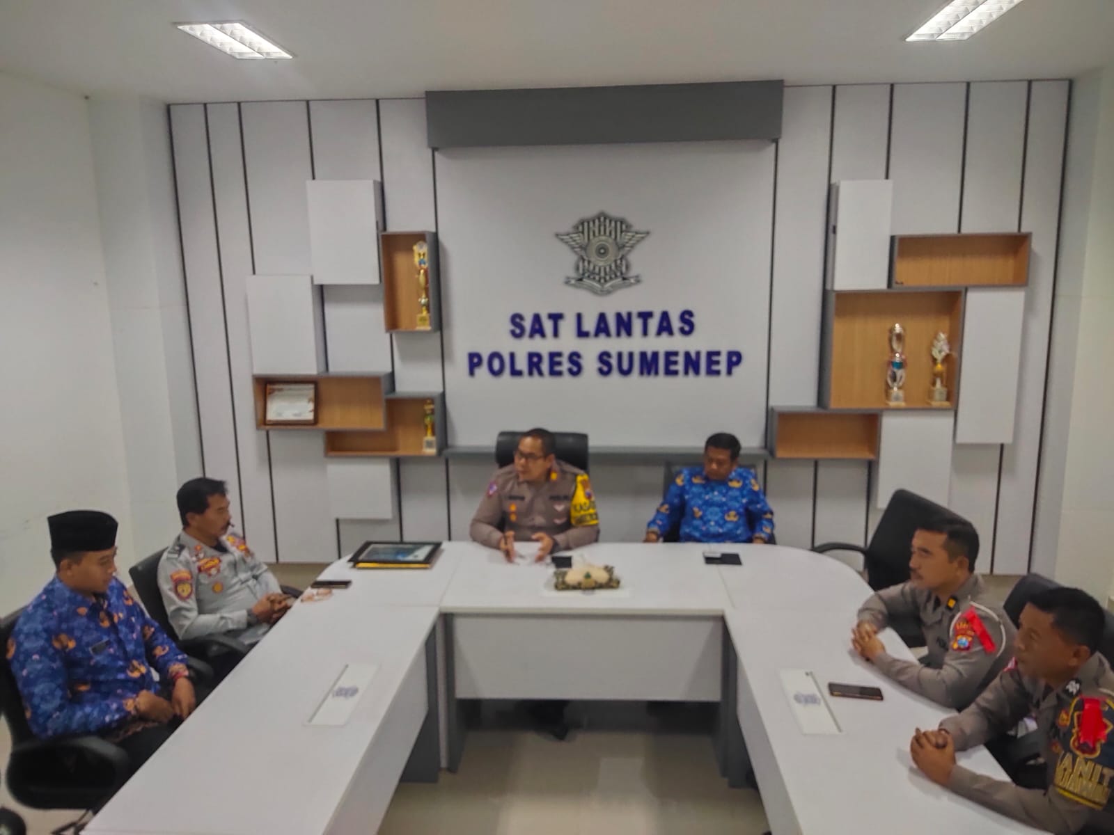 Stop Balap Liar, Satlantas Polres Sumenep Sepakat tutup Jalan Diponegoro Pada Malam Minggu