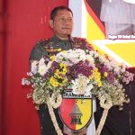 Guyuran Hujan Deras, Prajurit Kodim 0815/Mojokerto Semangat Terima Arahan Pangdam V/Brawijaya