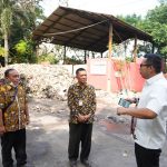 <em>Hari Bumi, Pj Wali Kota Mojokerto Ajak Masyarakat Kurangi Sampah Berakhir di TPA</em>