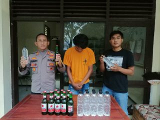 Polsek Purwodadi Berhasil Ungkap Peredaran Minuman Beralkohol Tanpa Izin