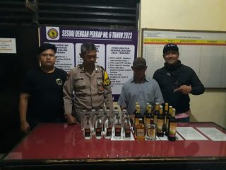 Peredaran Minuman Beralkohol Tanpa Izin Berhasil Di Ungkap Oleh Polsek Pandaan