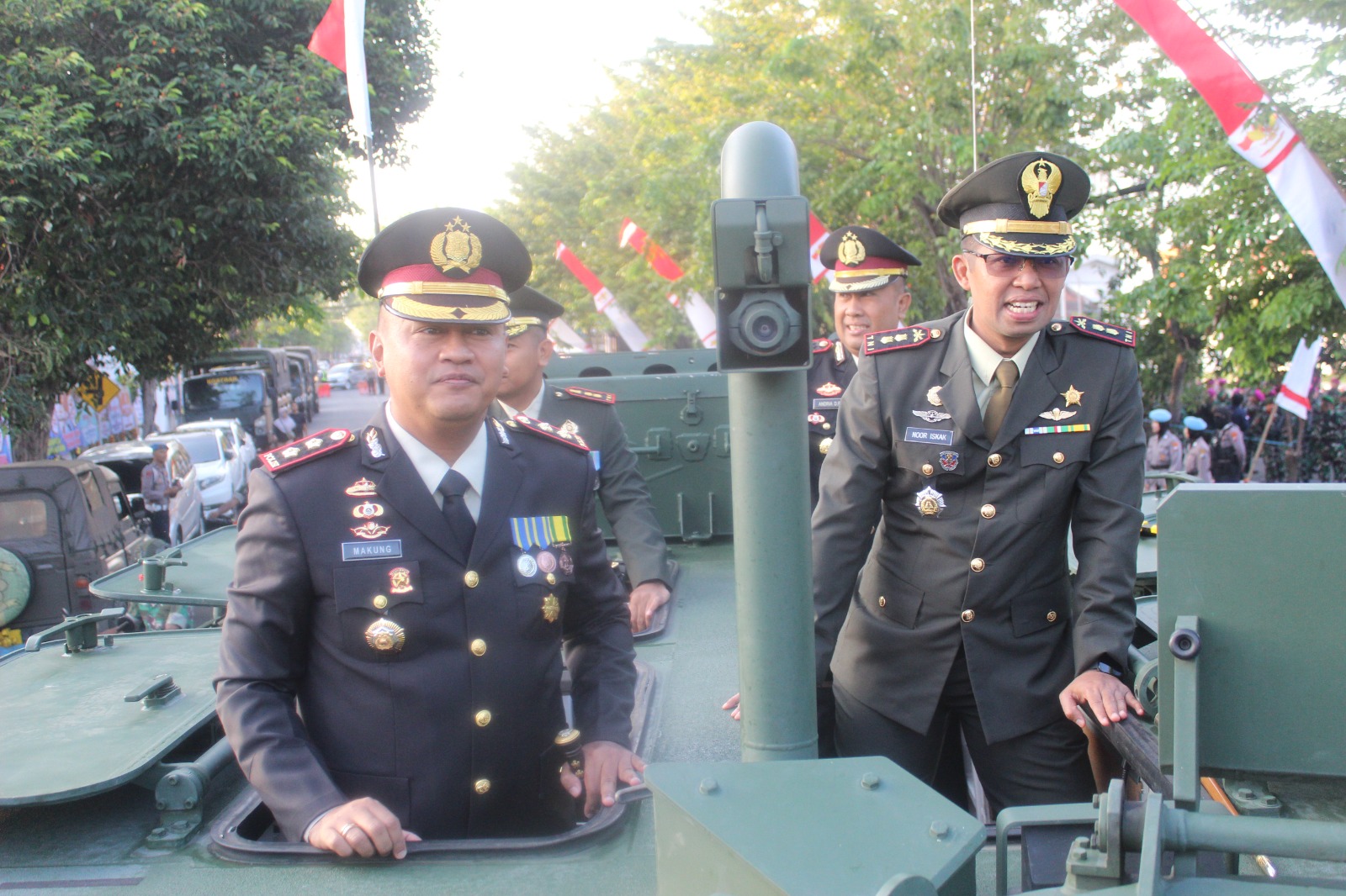 Surprise….!!!! Kapolresta Pasuruan Diarak Rantis Pandur