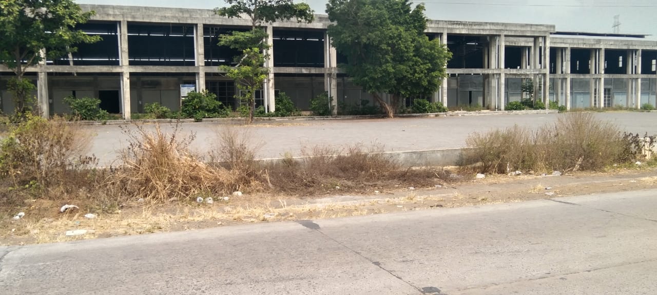 Amburadul Proyek Pembangunan Pasar Bangsri Jepara Amburadul