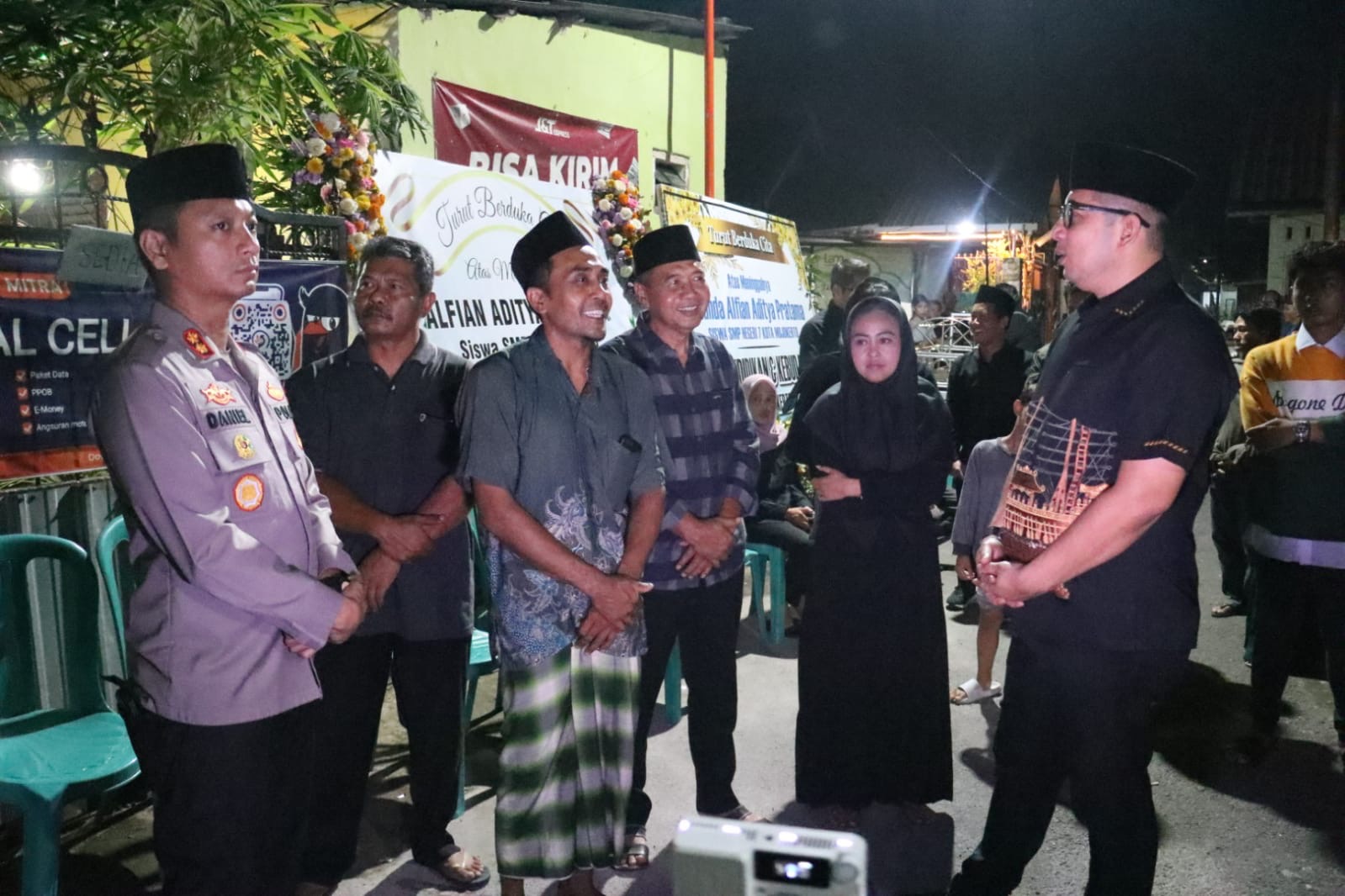 Kapolres Mojokerto Kota Takziah Ke Rumah Duka Korban Laka Laut Pantai Drigi