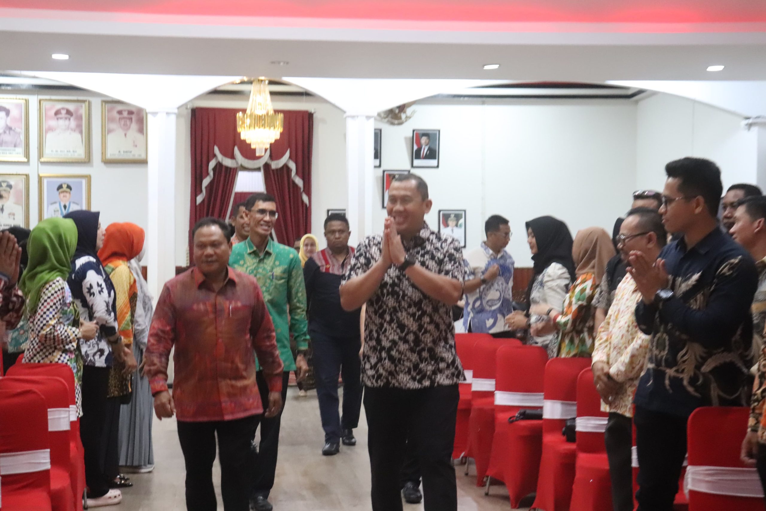 Kunjungan Kerja Ke Kapuas Hulu Pangdam XII/Tpr Silaturahmi Dengan Forkopimda dan Tokoh Masyarakat