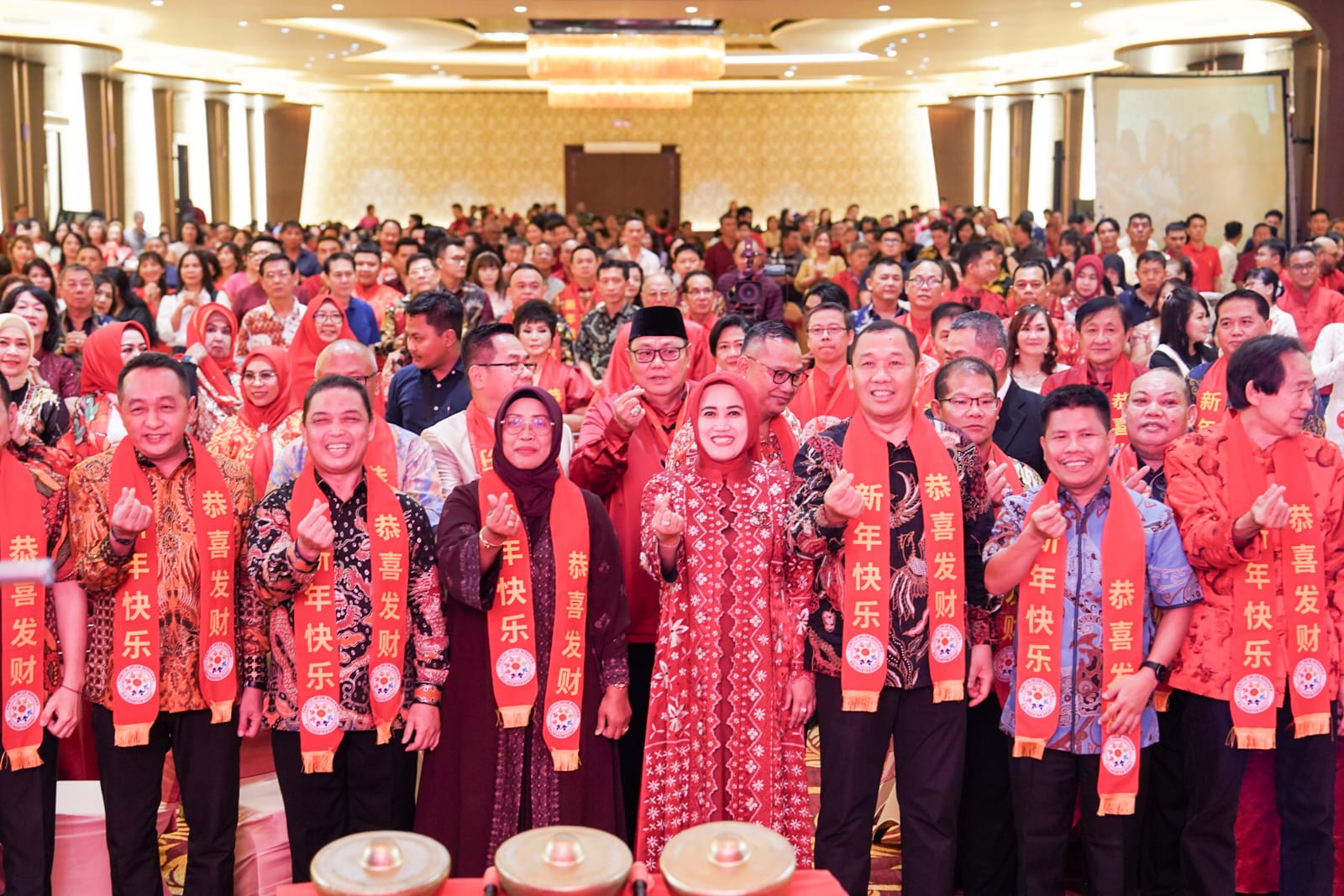 Pangdam Tanjungpura dan Forkompimda Hadiri Perayaan Imlek Bersama 2025