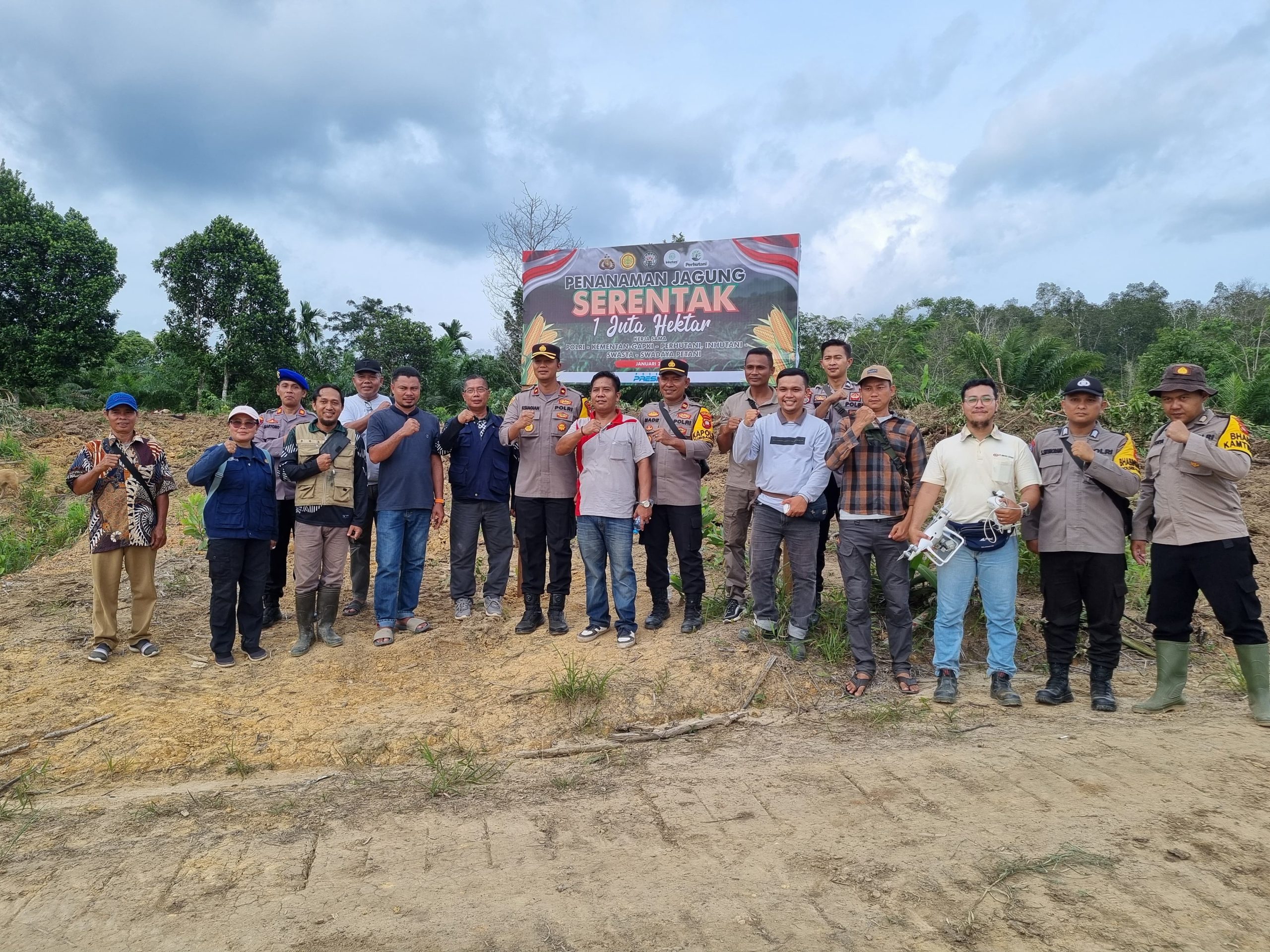Sukseskan Ketahanan Pangan Polres Ketapang Terus Lakukan Perluasan Lahan Tanaman Jagung Hibrida