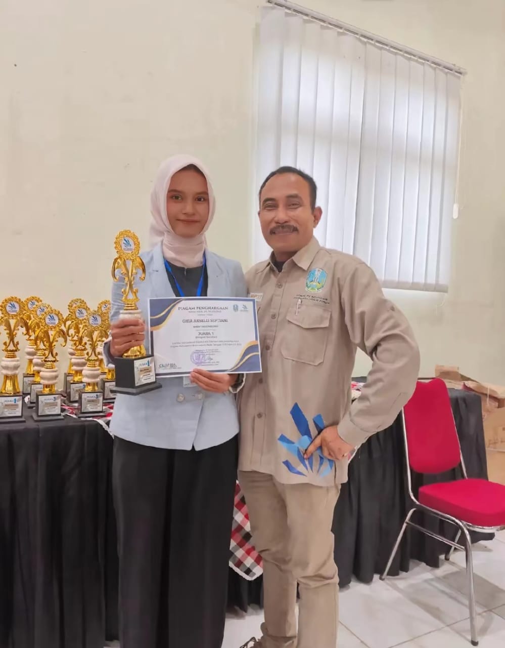 Raih Golden Tiket LKS Provinsi SMKN 1 Bojonegoro Torehkan Medali Emas