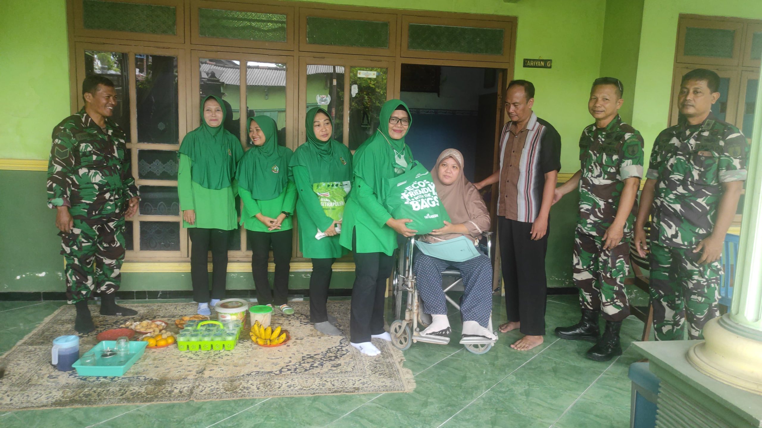 Kodim 0815/Mojokerto Perkuat Rasa Kekeluargaan Melalui Program Sedekah Prajurit