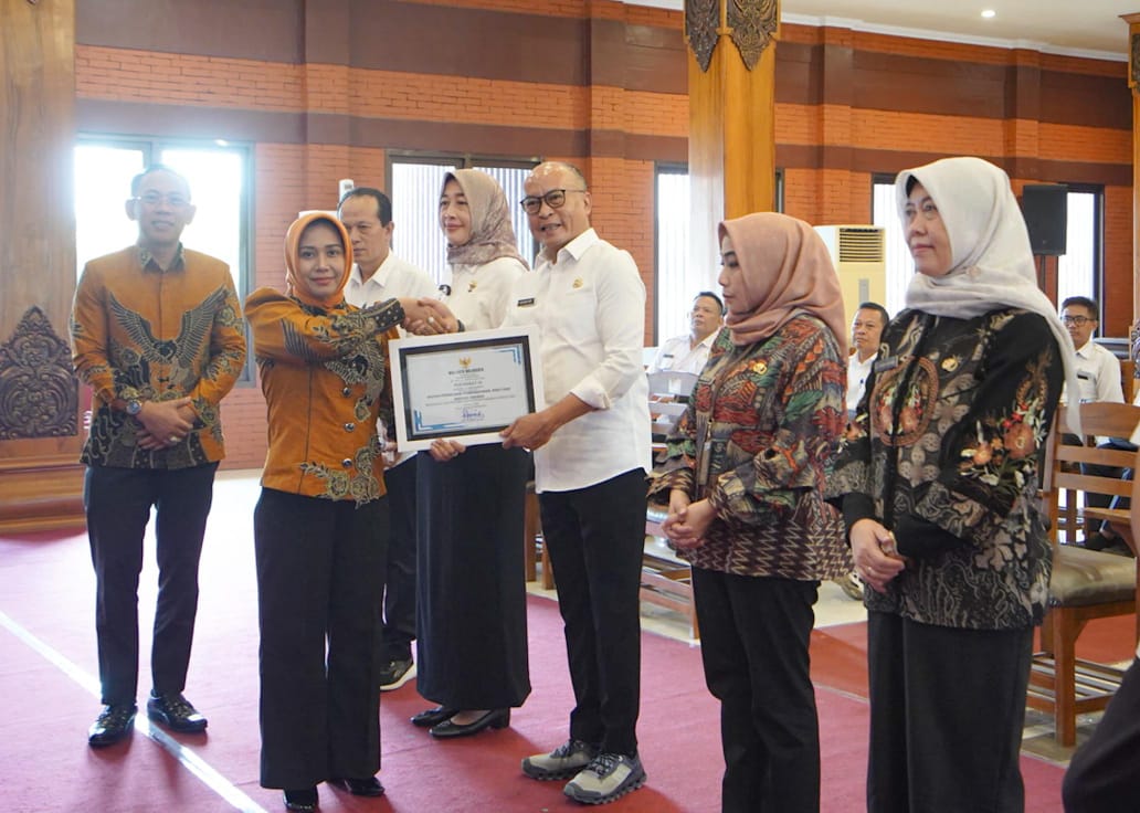 Exit Meeting Audit Kearsipan Internal 2025, Ning Ita Tekankan Pentingnya Akuntabilitas