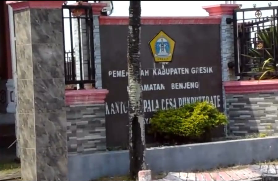 Dengan slogan hidupilah desamu tapi jangan mencari hidup di desamu Kades Desa Pundut Terate bertekat membangun desa