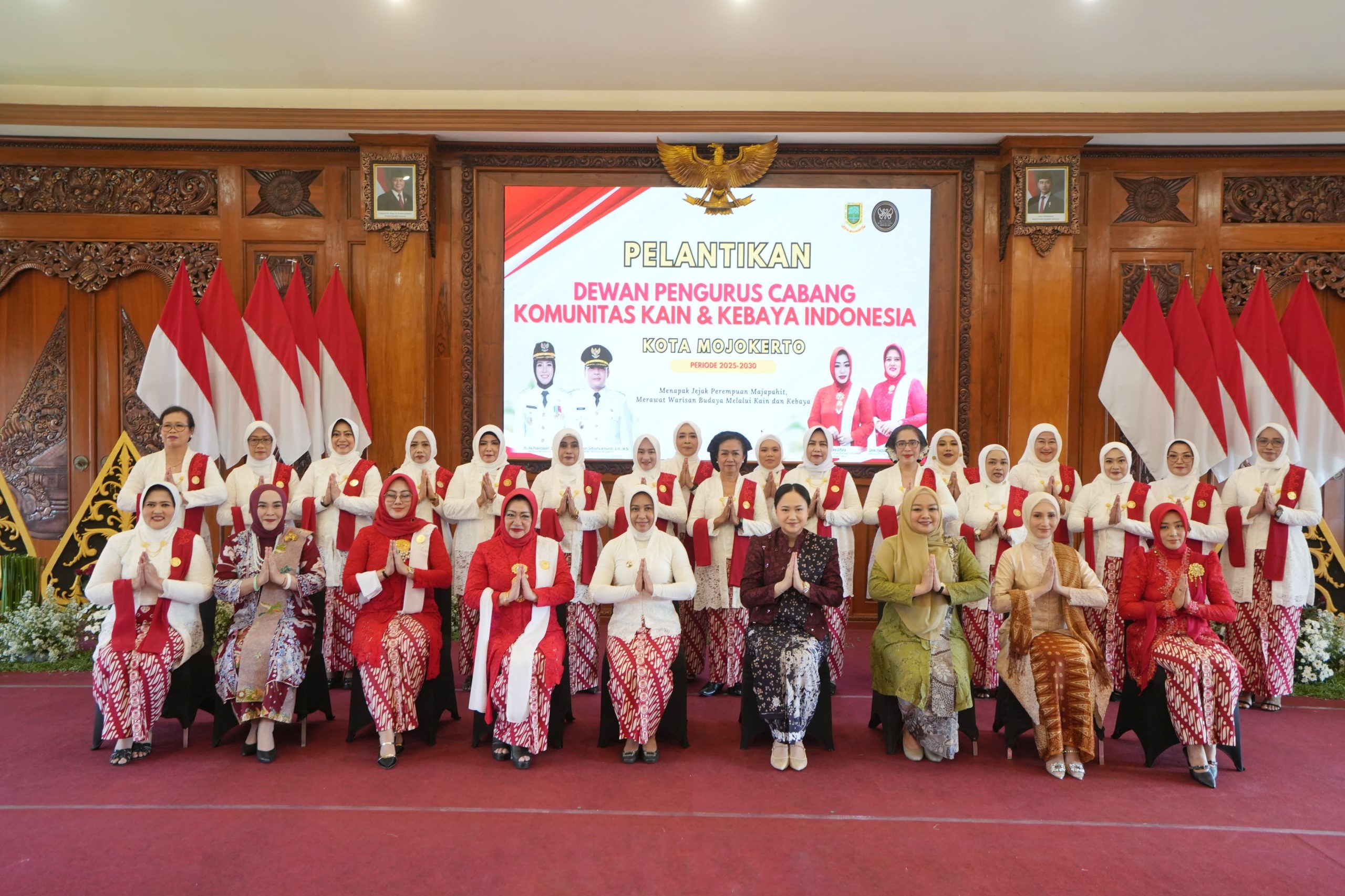 Hadiri Pelantikan Pengurus KKI Kota Mojokerto, Wali Kota Tekankan untuk Perkuat Peran Perempuan dalam Pelestarian Budaya