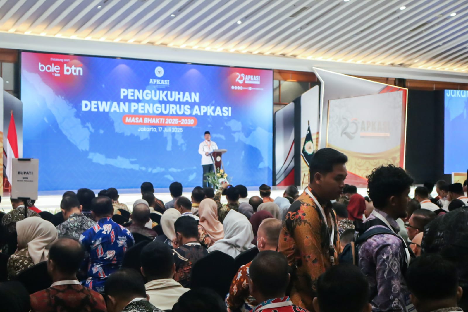 Jabat Ketua Bidang Perlindungan Pekerja Migran Apkasi 2025 – 2030, Bupati Gresik: Siap Kawal Perlindung an Pekerja Migran