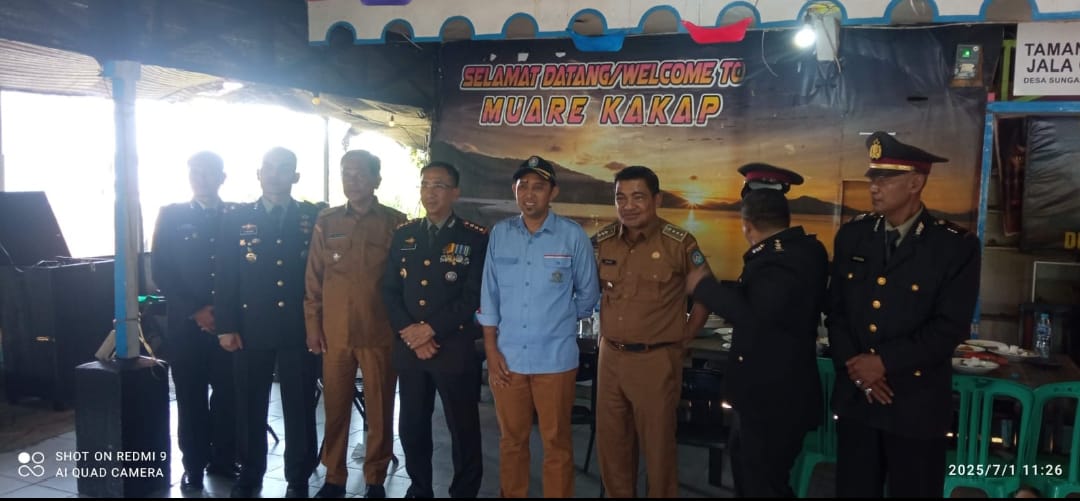 Polda Kalbar Gelar Syukuran Hari Bhayangkara ke-79 Bersama Nelayan Sungai Kakap