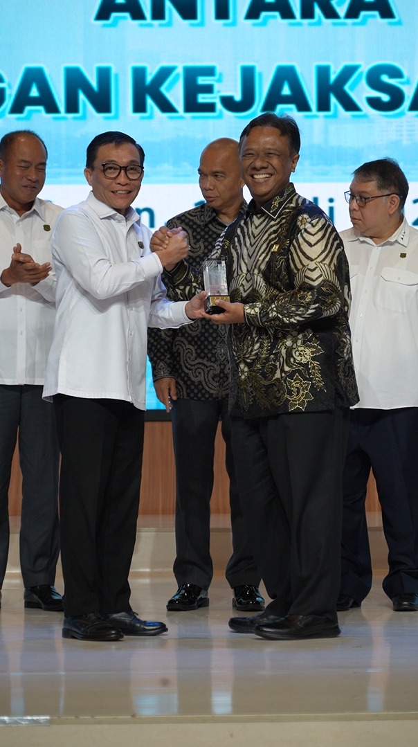 Kejaksaan RI dan PT PLN (Persero) Perkuat Sinergi Melalui Penandatanganan Kerja Sama Strategis