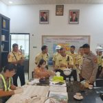 Polsek Nanga Tayap Laksanakan Pengamanan Tes Urine Karyawan di PT. Lanang Sawit Emas