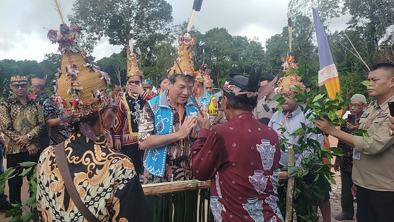 Peresmian Jembatan : USTP Gelontor Dana 15 Milyar Melalui Program CSR