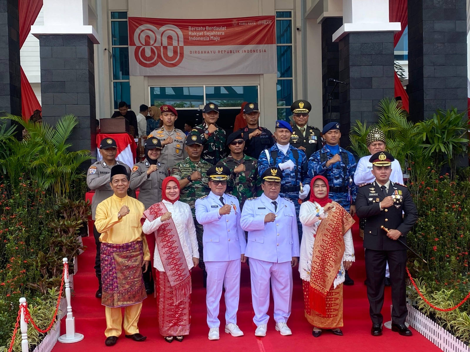 Kebersamaan Forkopimda Kubu Raya Warnai Upacara HUT ke-80 RI