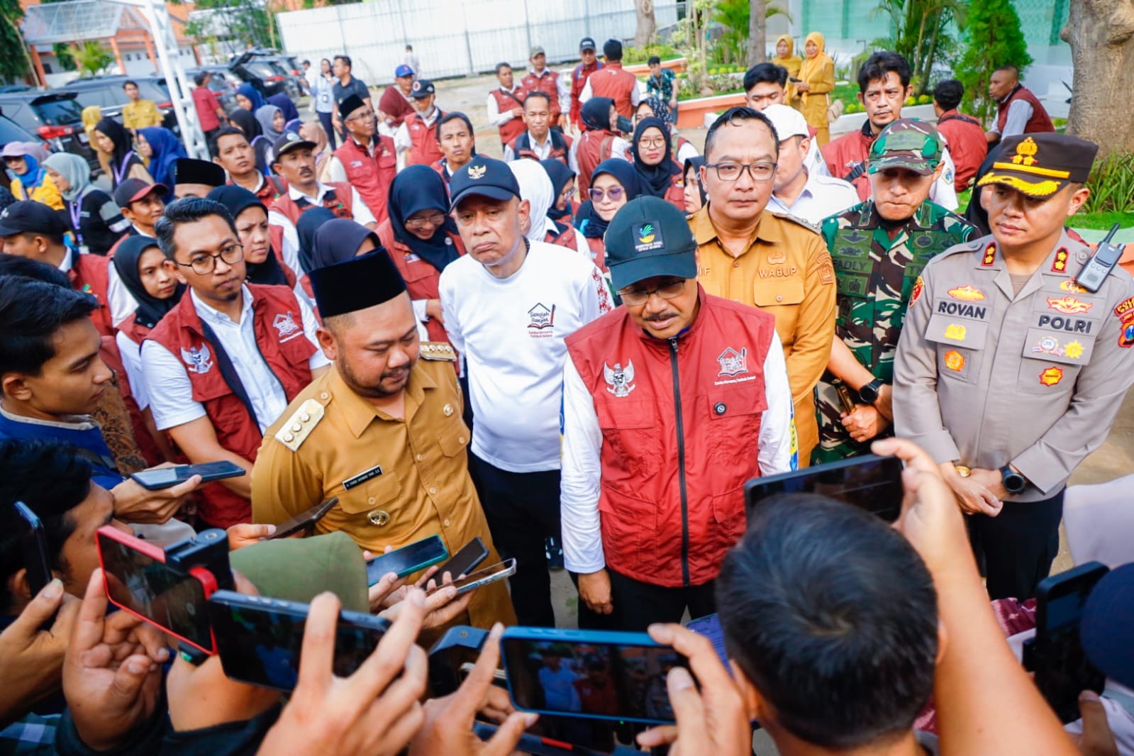 Bupati dan Wakil Bupati Gresik Dampingi Mensos Kunjungi Sekolah Rakyat, Tegaskan 3 Kunci Gagasan Presiden Prabowo