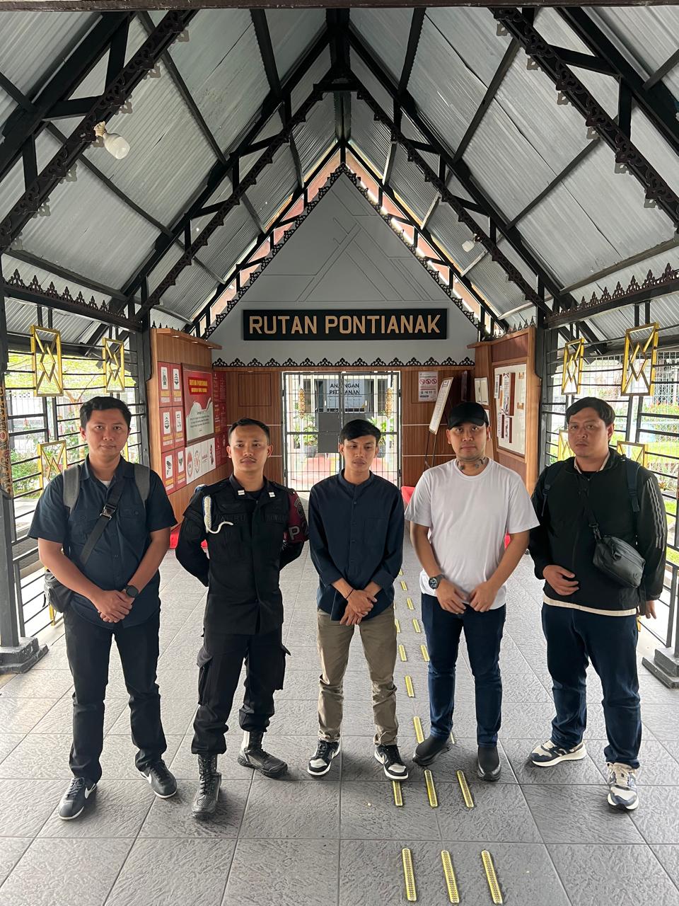 Tim Tabur Kejaksaan Berhasil Menangkap Harip Budiman DPO Perkara Perbankan di Jakarta