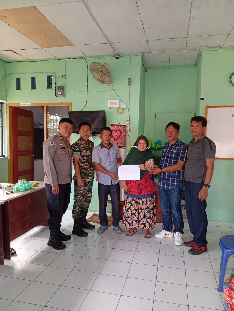 Pemdes Tanjung Beringin kembali Salurkan ( BLT- DD ) Untuk Bulan Juli Hingga September