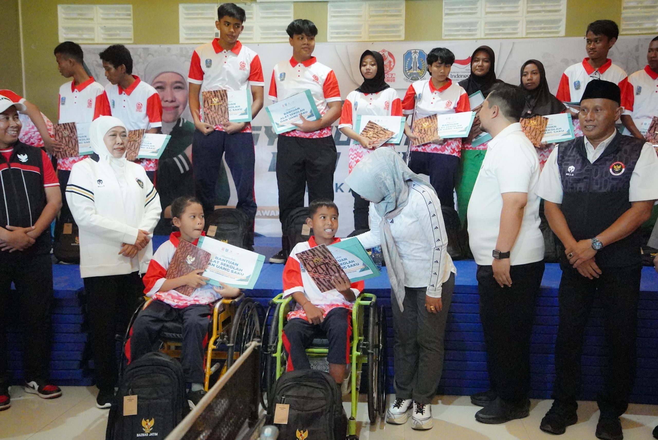 Wali Kota Mojokerto Bersama Gubernur Jatim Rayakan Syukuran Haornas ke-42 Bersama Atlet Paralimpik