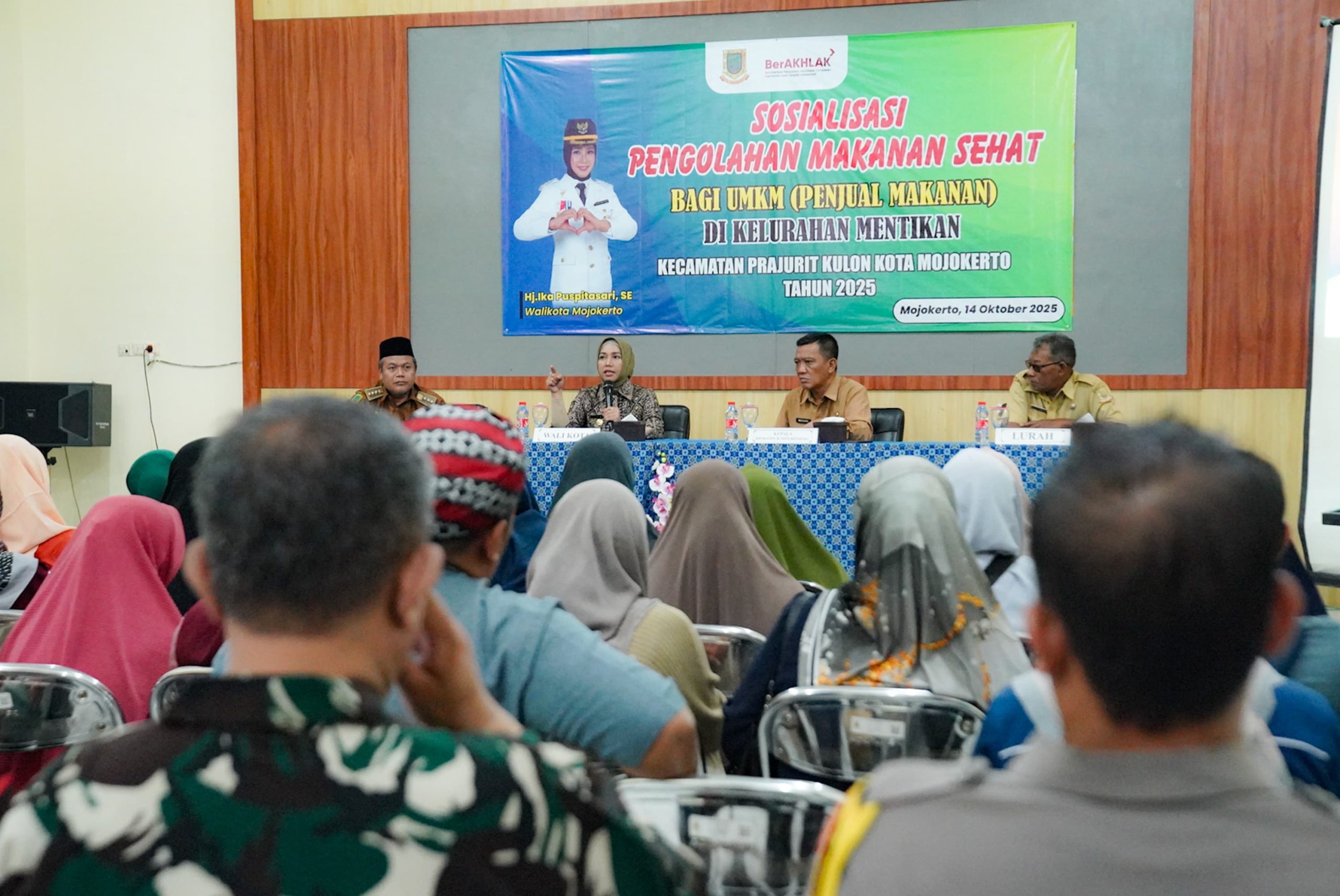 Sosialisasi Pengolahan Makanan Sehat, Ning Ita Ingin UMKM Kota Mojokerto Naik Kelas