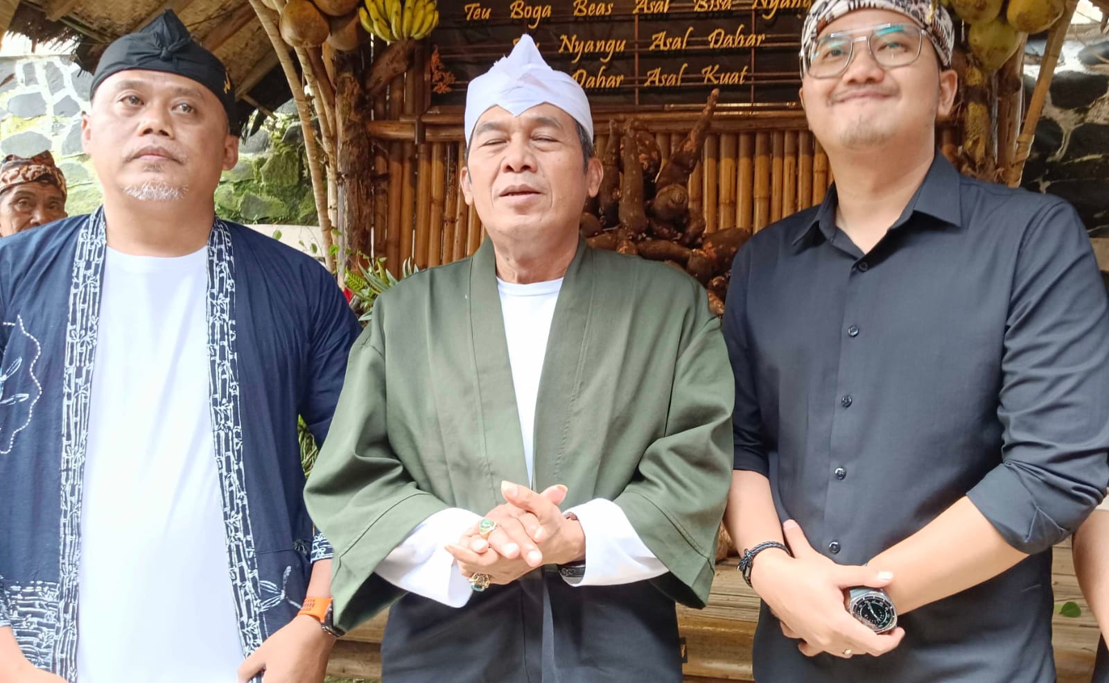 Pemkot Cimahi Resmikan Festival Cireundeu Melalui Pertunjukkan Tahun 2025