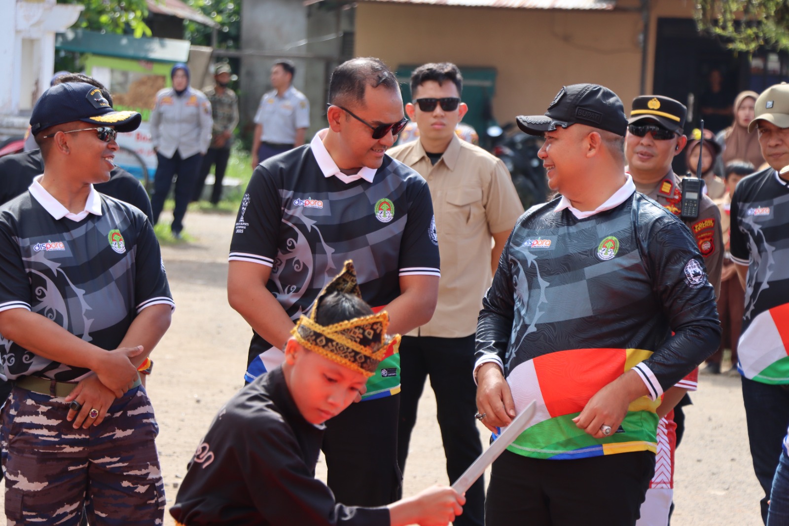 Kapolres Ketapang Hadiri Pembukaan Turnamen Sepak Bola Piala Bupati Ketapang 2025