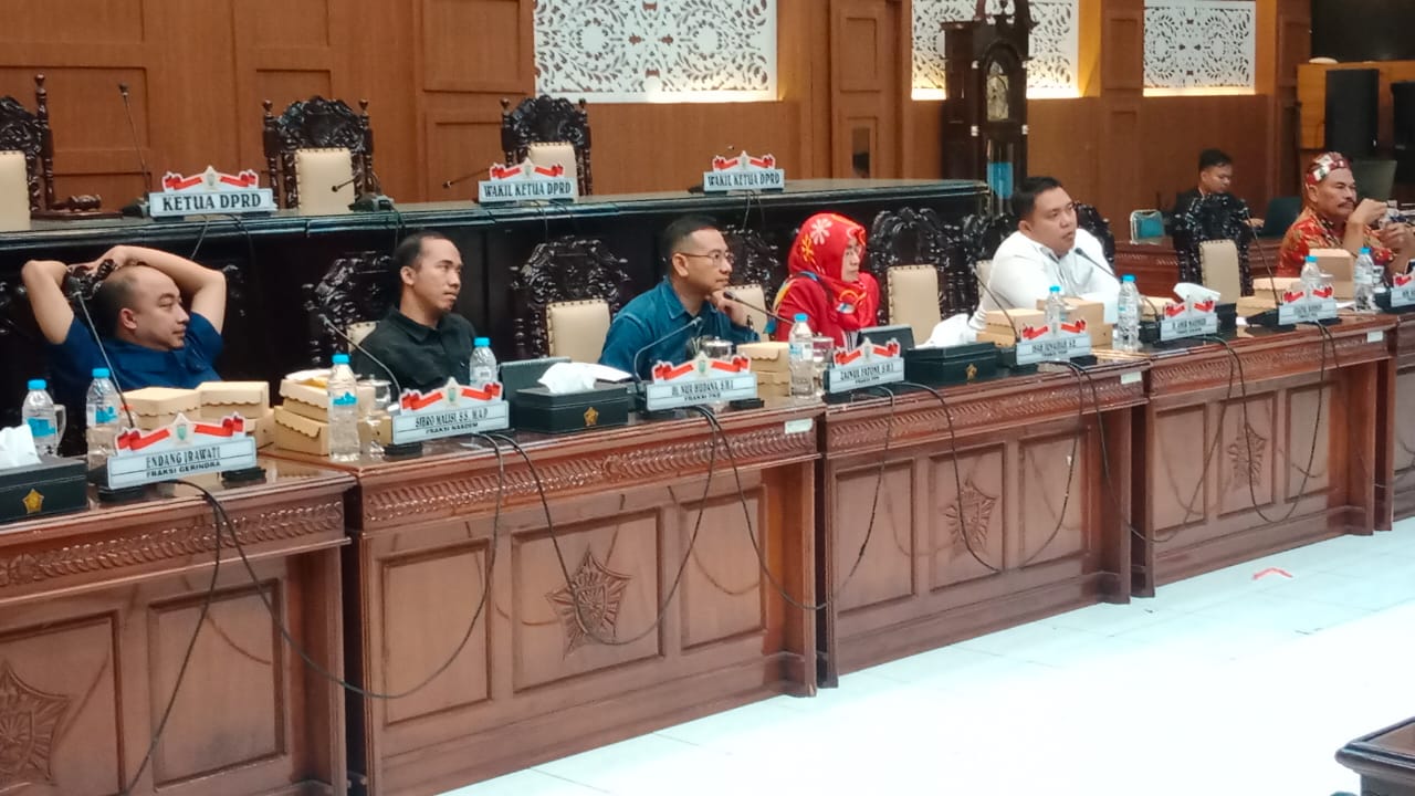 Aturan Ritel Dipertanyakan, Komisi I Pertegas Komitmen Lakukan Perbaikan Regulasi