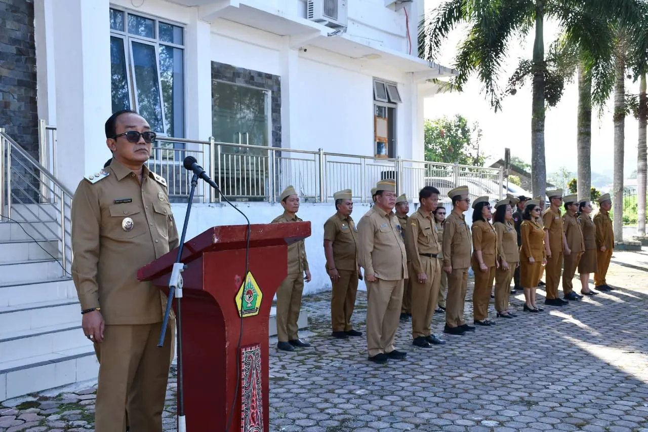 Pimpin Apel Perdana 2026, Wabup Samosir Ariston Sidauruk Tekankan Penguatan Kerja dan Peningkatan PAD
