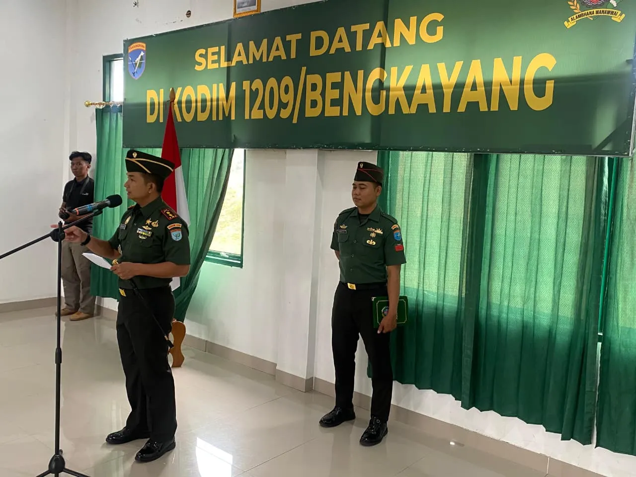 Dandim 1209/Bengkayang Pimpin Upacara Korps Raport Pindah Satuan