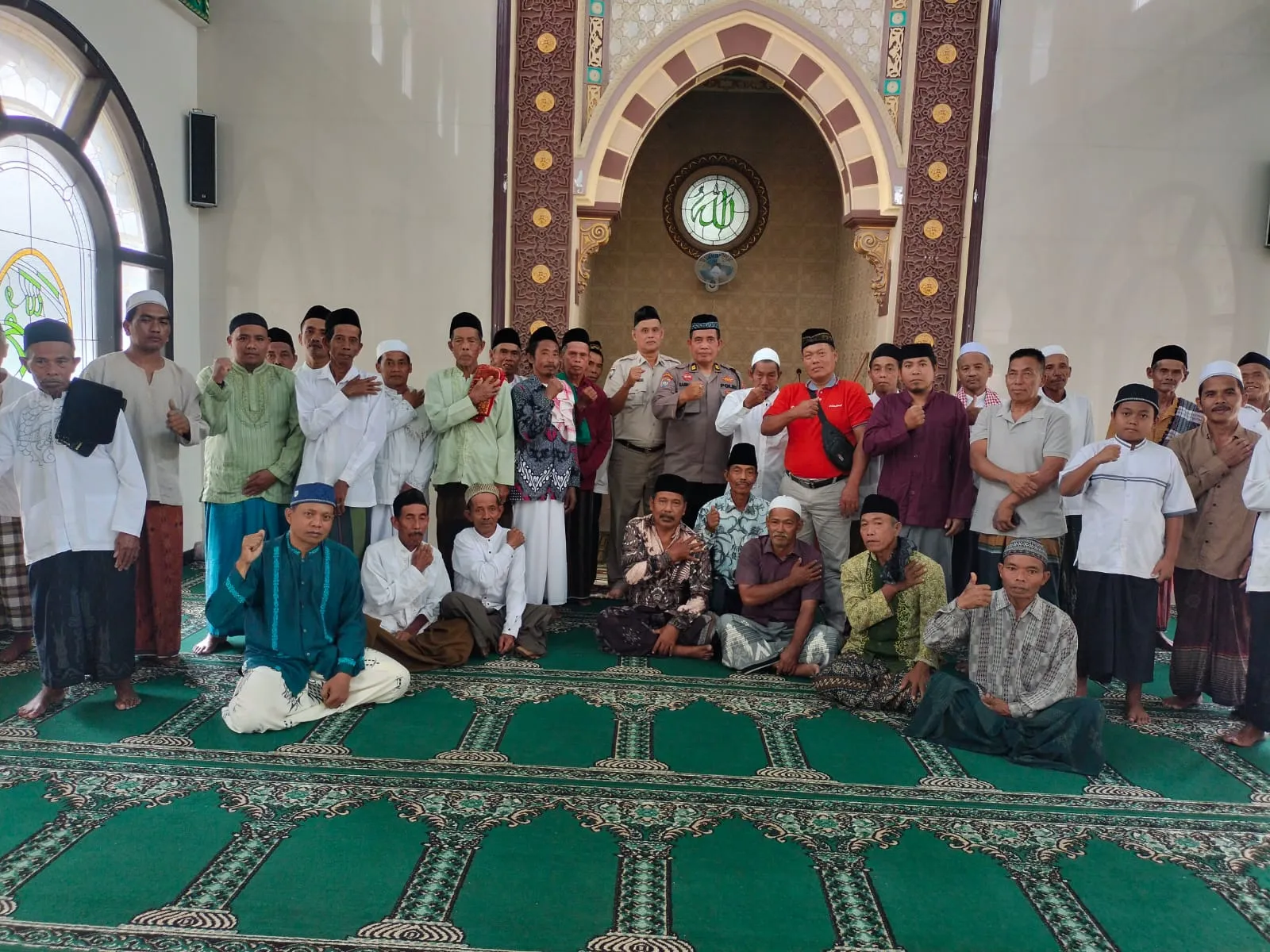 Safari Jumat Ramadhan, Satbinmas Polres Pasuruan Ajak Warga Jaga Kerukunan dan Tolak Kriminalitas