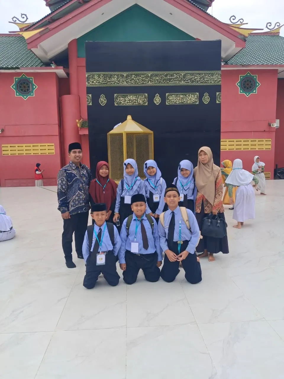 MI Miftahul Ulum Plinggisan Sukses Mengukir Prestasi Qur’ani, Tuntaskan Ujian Tahfidz Juz 30