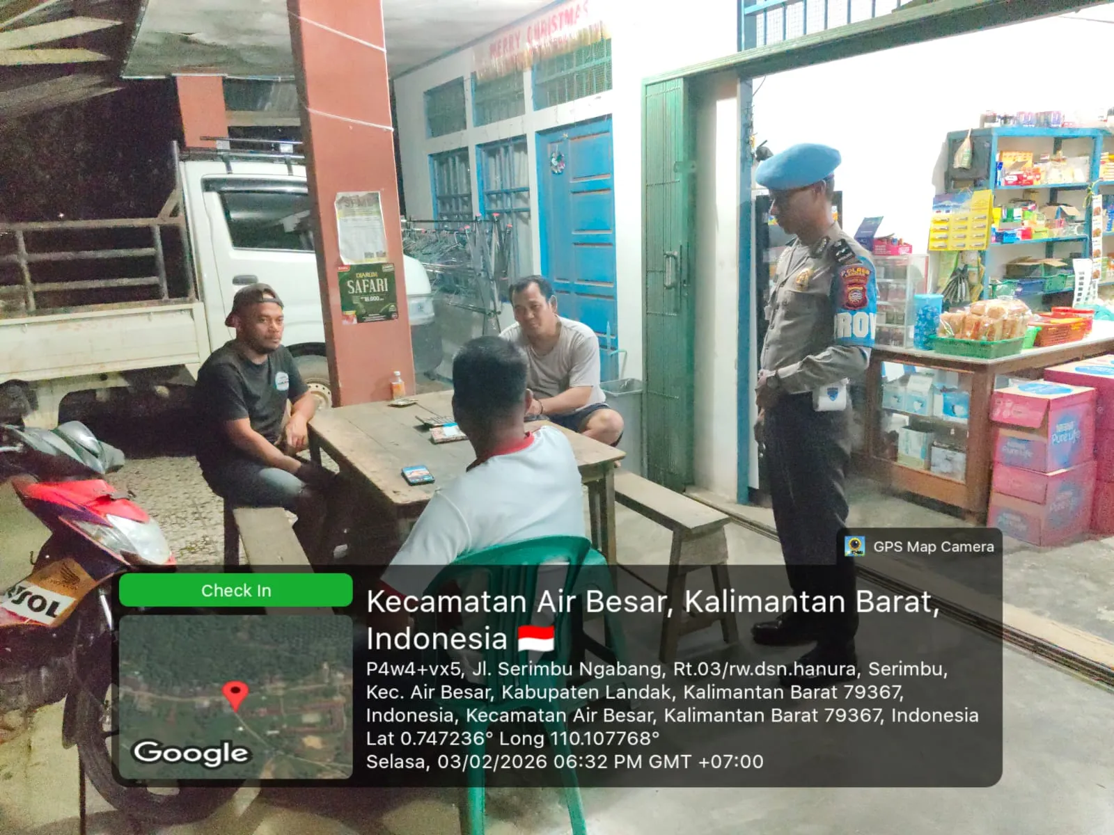 Sinergi polisi bersama warga di Polres Landak