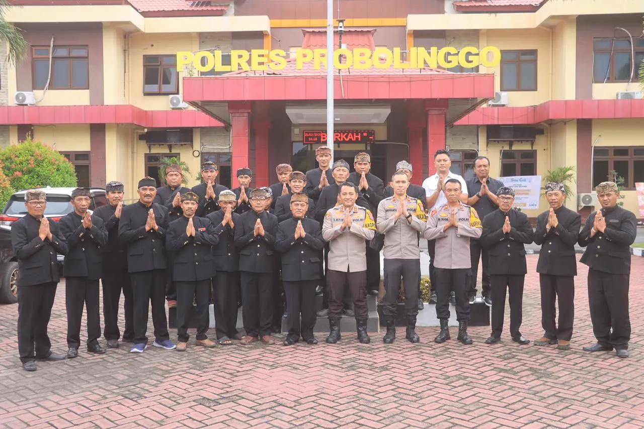 Warga Adat Suku Tengger Apresiasi Polres Probolinggo Pulihkan Citra Pariwisata Bromo
