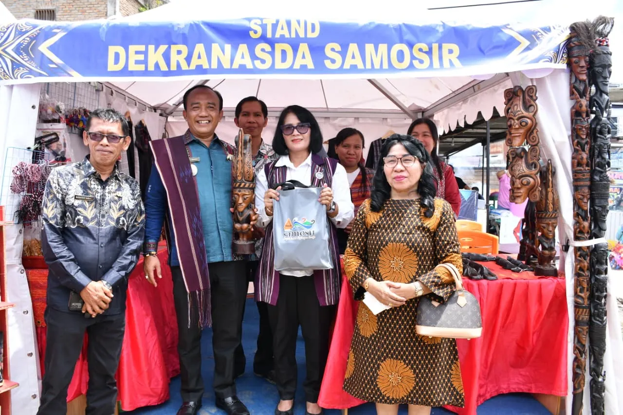 Dorong Ekonomi Rakyat, Pemkab Samosir Gelar Festival Kuliner dan UMKM  Pada Perayaan Hari Jadi ke-22