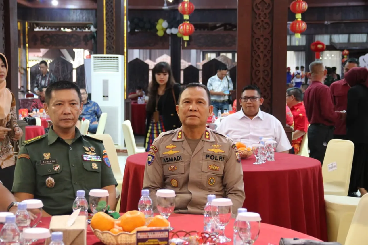 Harmoni dalam Keberagaman, Polda Kalbar Hadiri Perayaan Imlek Bersama 2577 Kongzili di Pendopo Gubernur