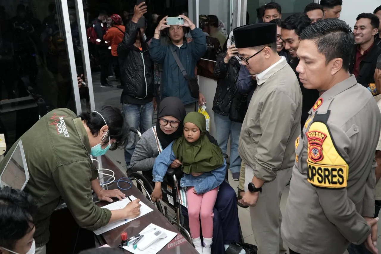 Tangani 36 Korban Keracunan Paket Gizi, Pemkot Cimahi Siagakan Posko Terpadu di RSUD Cibabat”