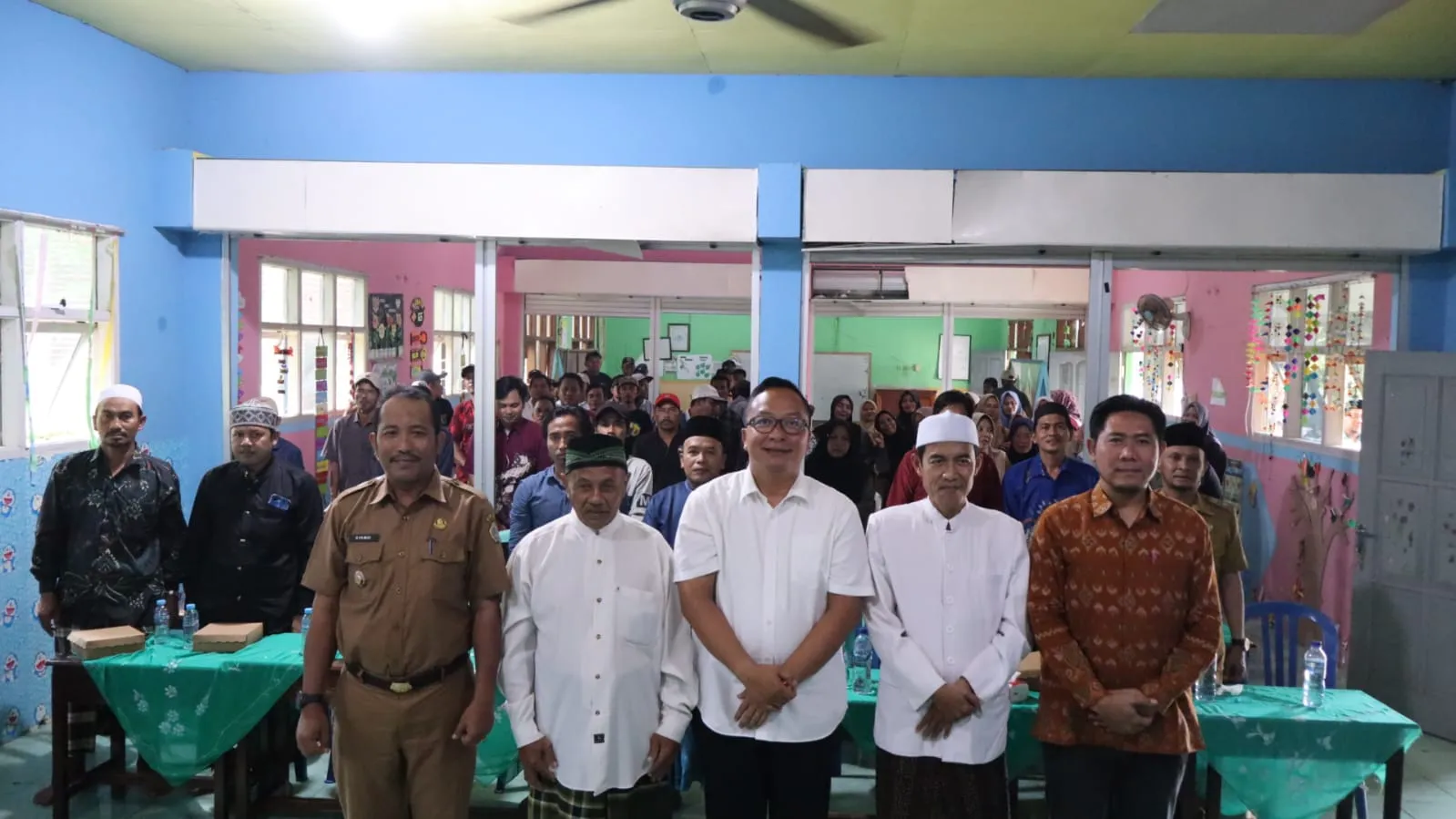 Rembuk Akur Warga Kecamatan Tambak Bawean, Wabup Alif Tegaskan Kebijakan Selaras dan Kebutuhan Riil Masyarakat