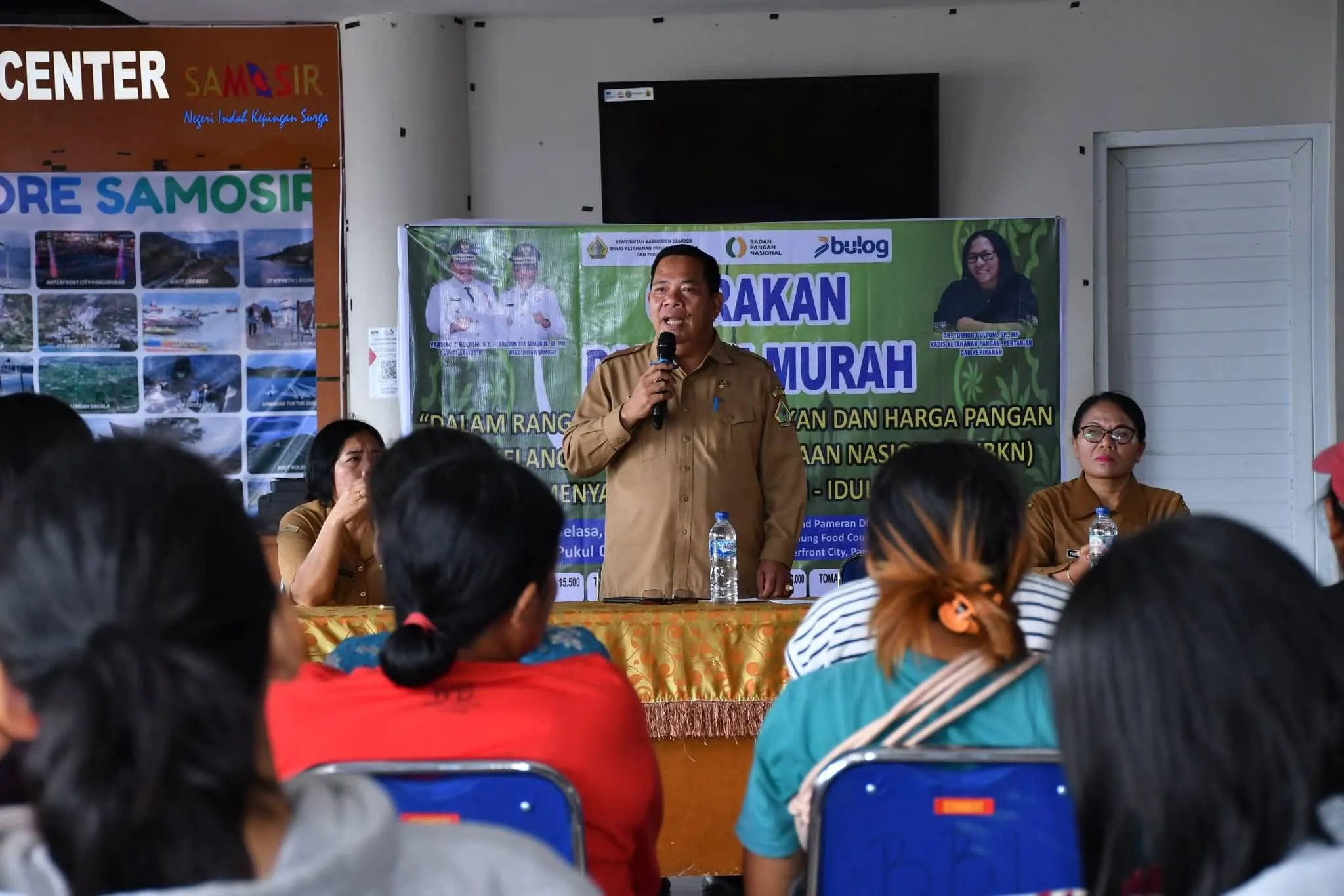 Pemkab Samosir Gelar Gerakan Pangan Murah, Diserbu Ratusan Warga